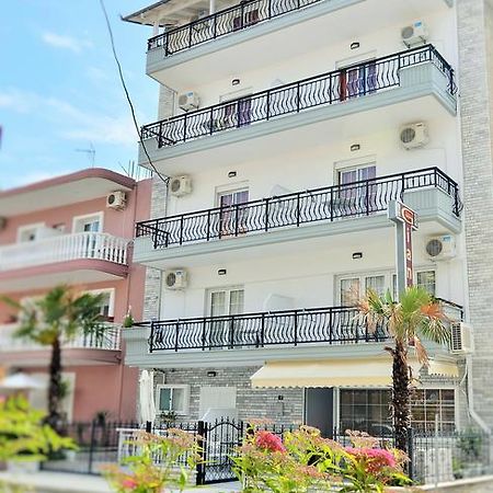 Giannis Hotel Paralía Eksteriør bilde